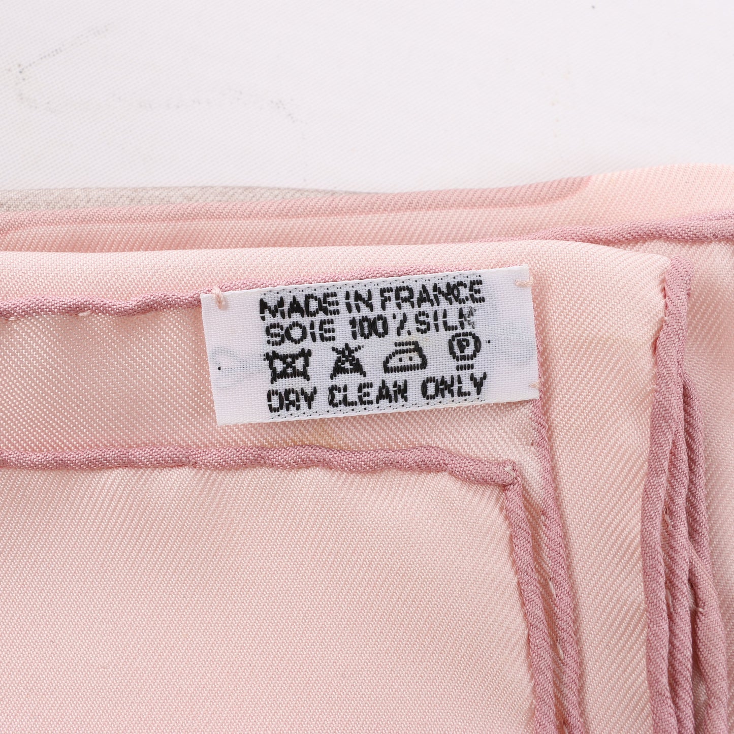Hermès Carré 90 "VIF ARGENT" 100% Silk Scarf in Pink