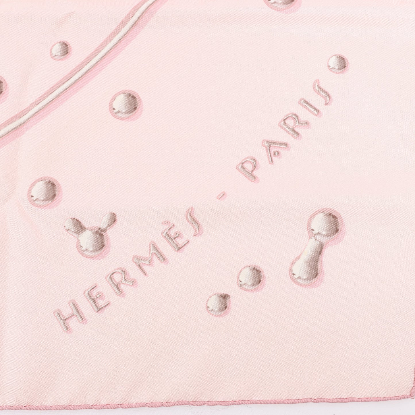 Hermès Carré 90 "VIF ARGENT" 100% Silk Scarf in Pink