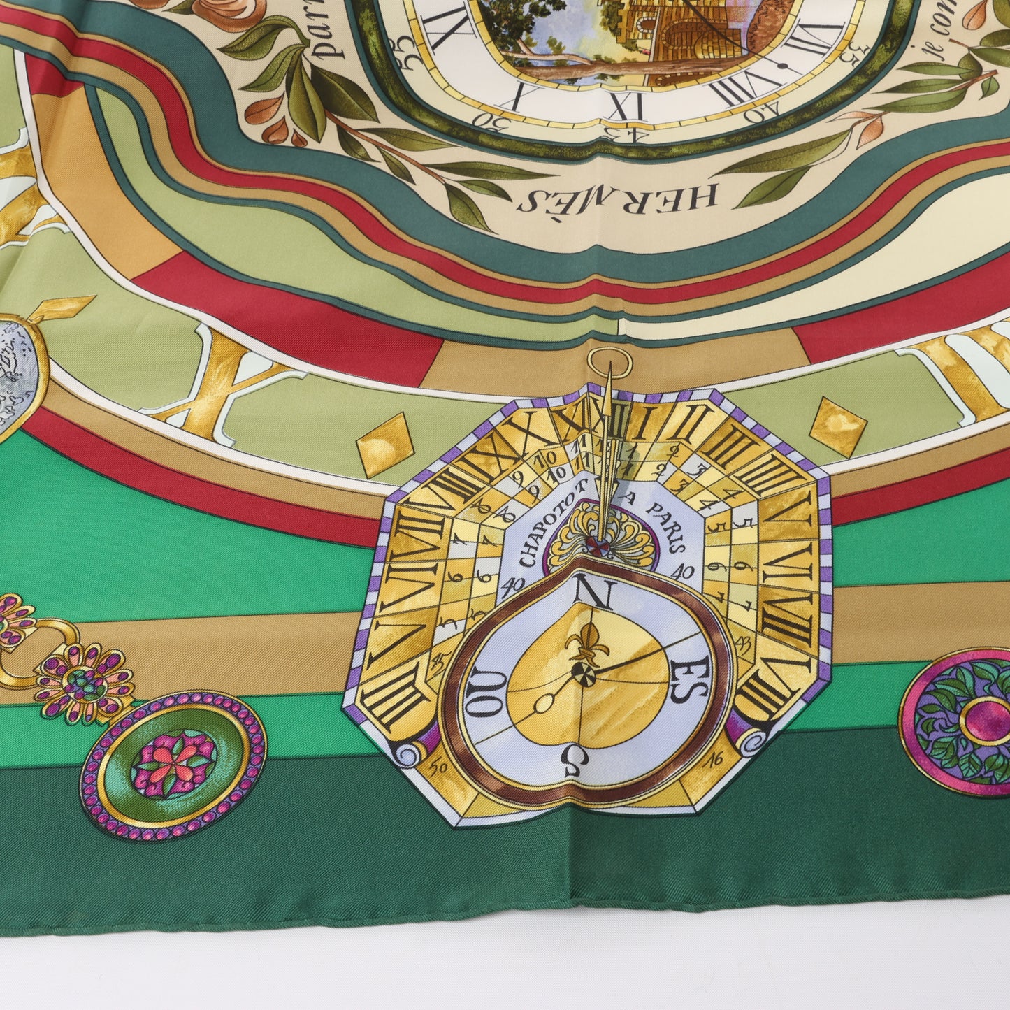 Hermès Carré 90 "La Ronde Des Heures" 100% Silk Scarf in Green