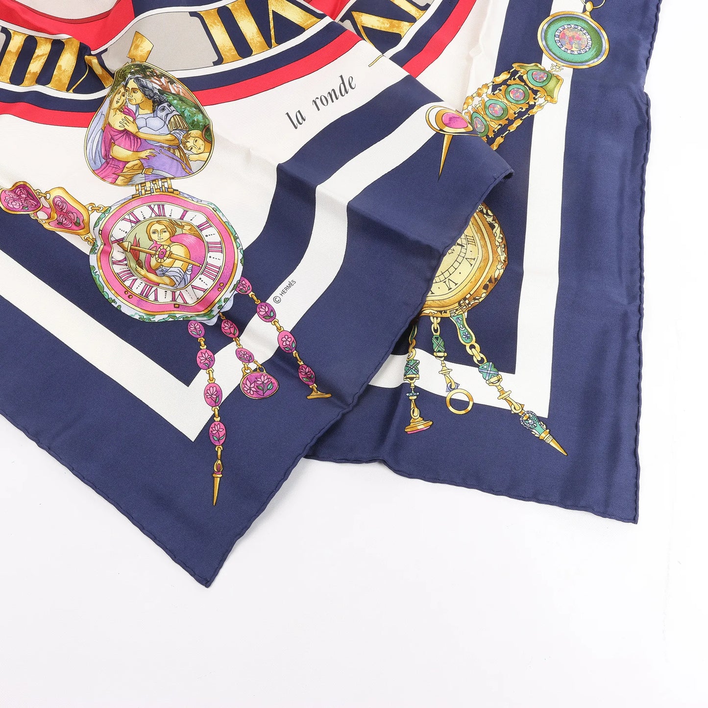Hermès Carré 90 „Parmi les Fleurs je Compte les Heures“ Seidentaschentuch in Marineblau