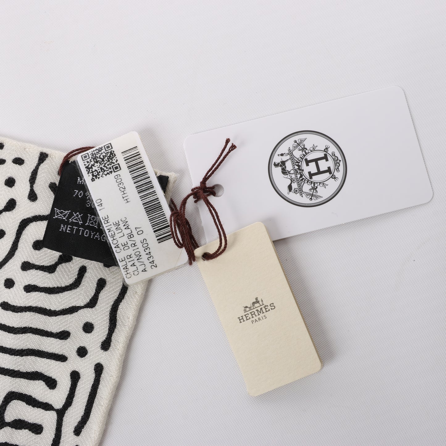 Hermès Carré 140 "CLAIR DE LUNE" 100% Silk Scarf in Black x White