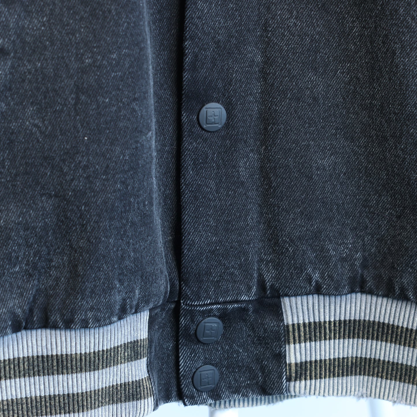 Ksubi Skribed King Jacke in Schwarz, M
