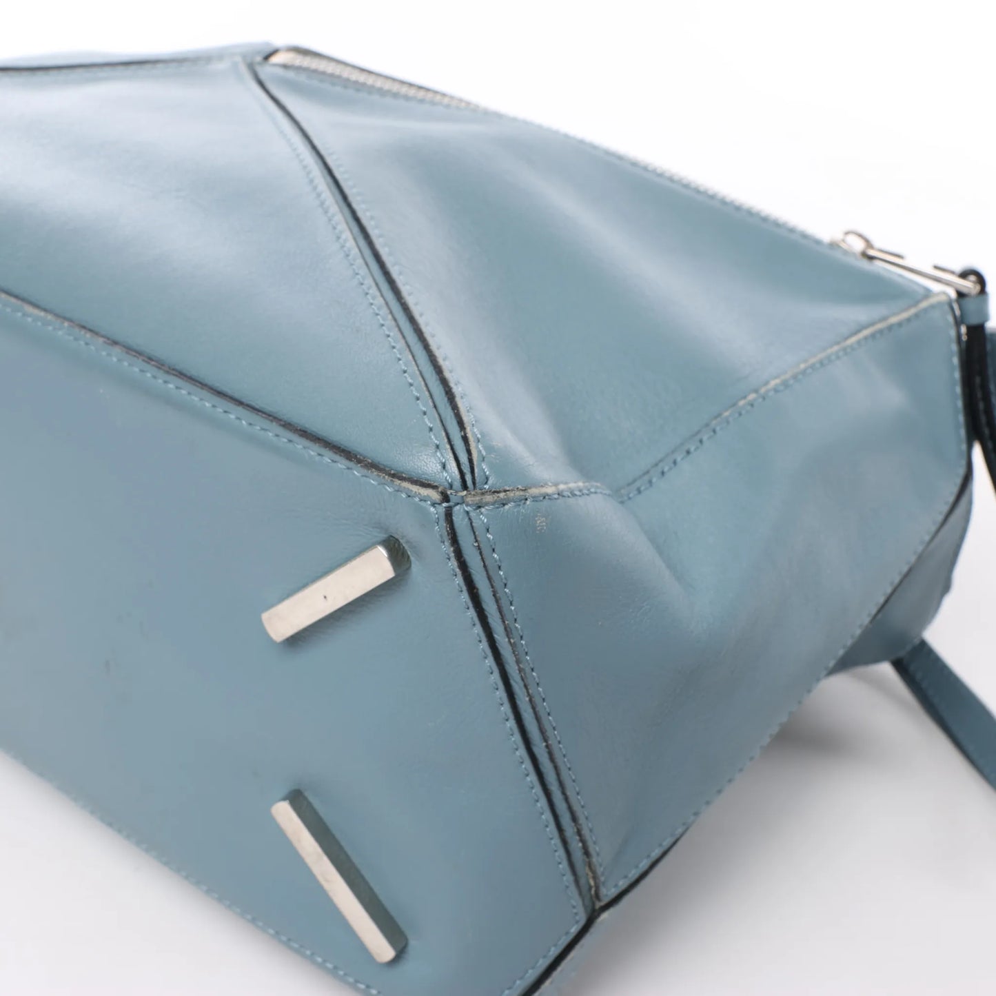 LOEWE Puzzle – Mittlere 2-Wege-Handtasche aus Leder in Blau