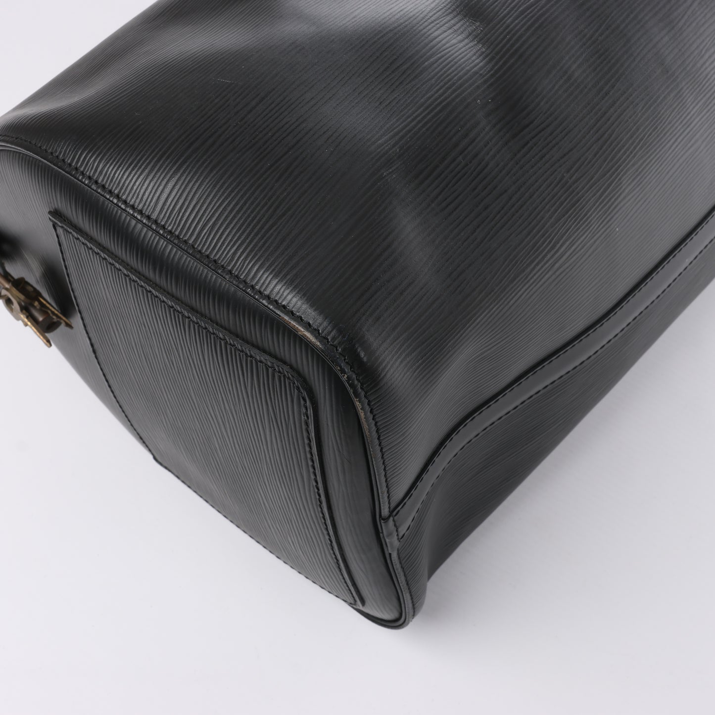 Louis Vuitton Epi Leather Speedy 35 Handbag in Black M42992