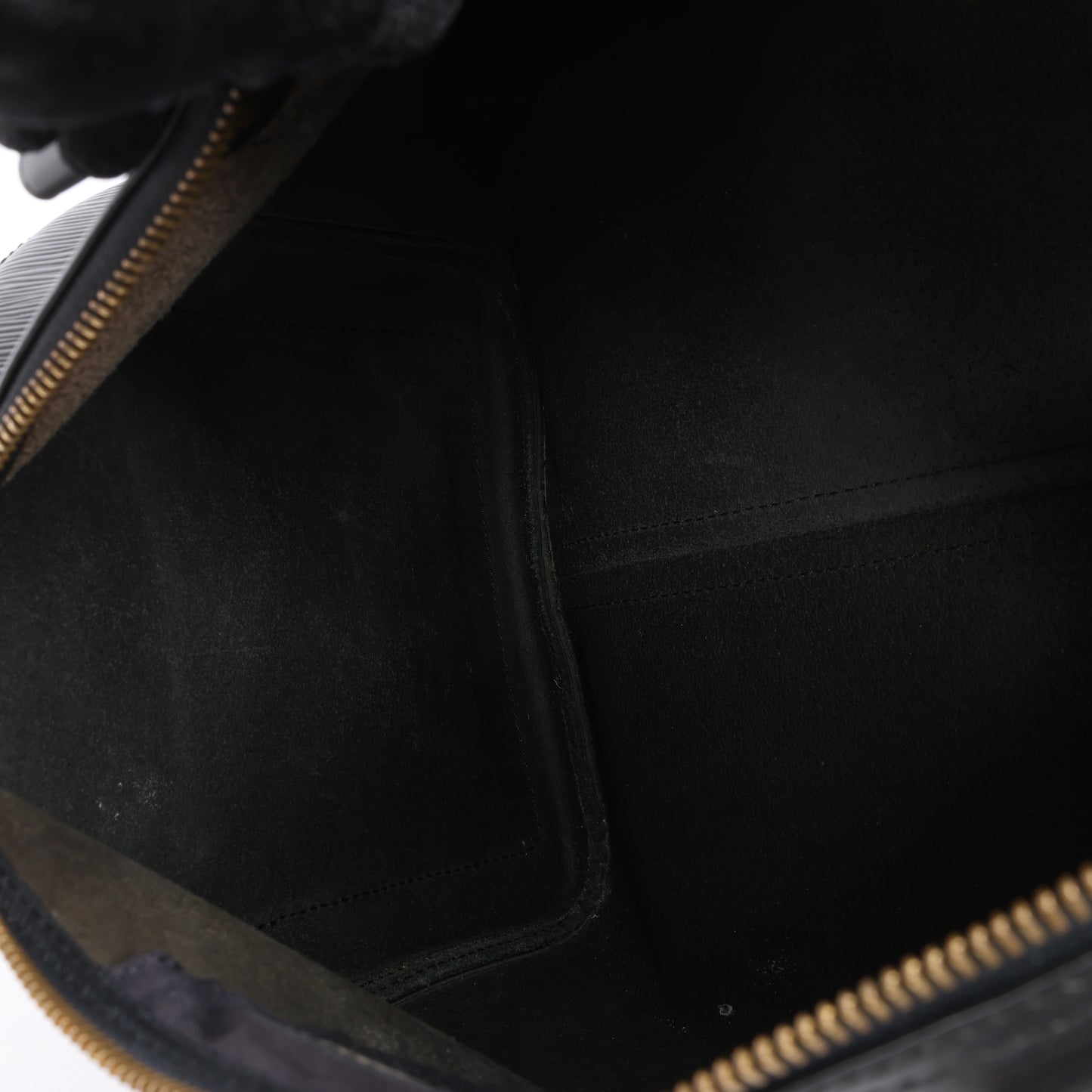 Louis Vuitton Epi Leather Speedy 35 Handbag in Black M42992