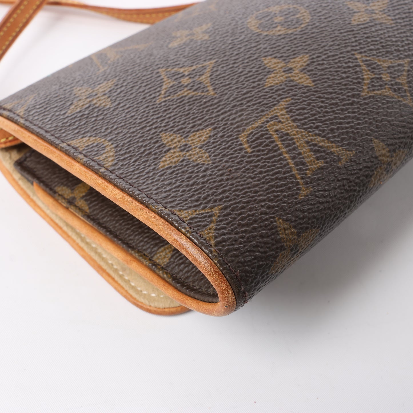 Louis Vuitton Monogram Canvas Pochette Twin GM Umhängetasche M51852