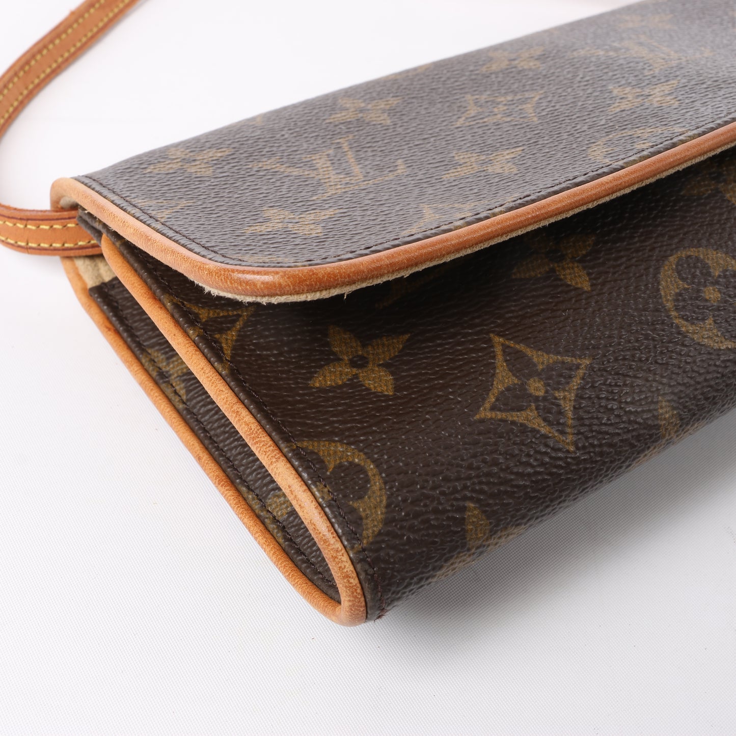 Louis Vuitton Monogram Canvas Pochette Twin GM Umhängetasche M51852
