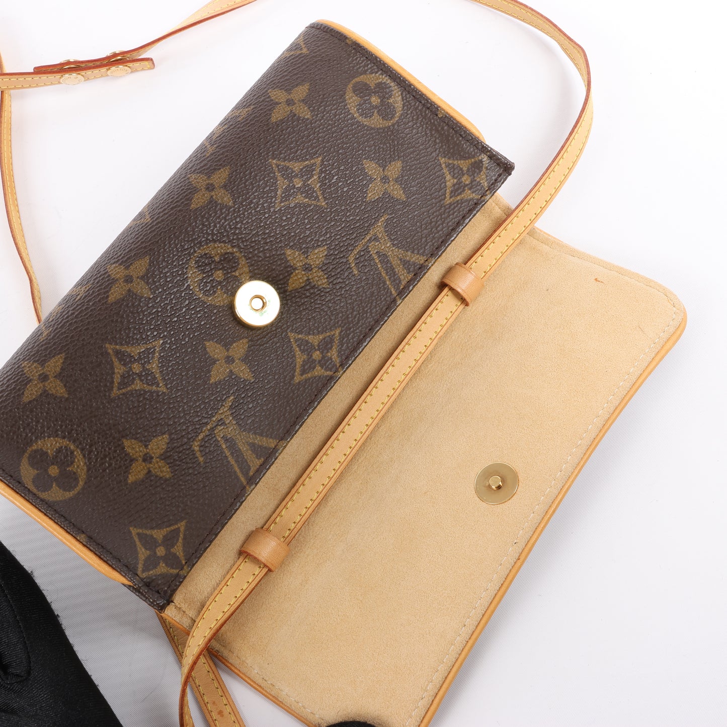 Louis Vuitton Monogram Canvas Pochette Twin PM Shoulder Bag M51854
