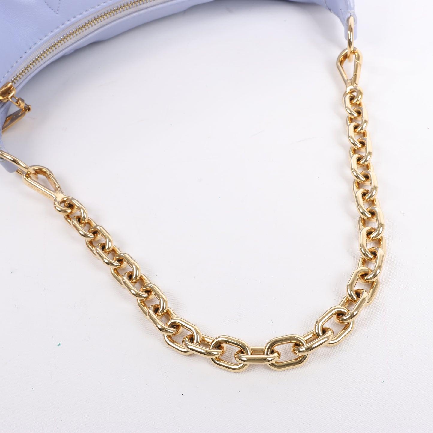 Louis Vuitton Over The Moon Bubblegram in Lila M20856