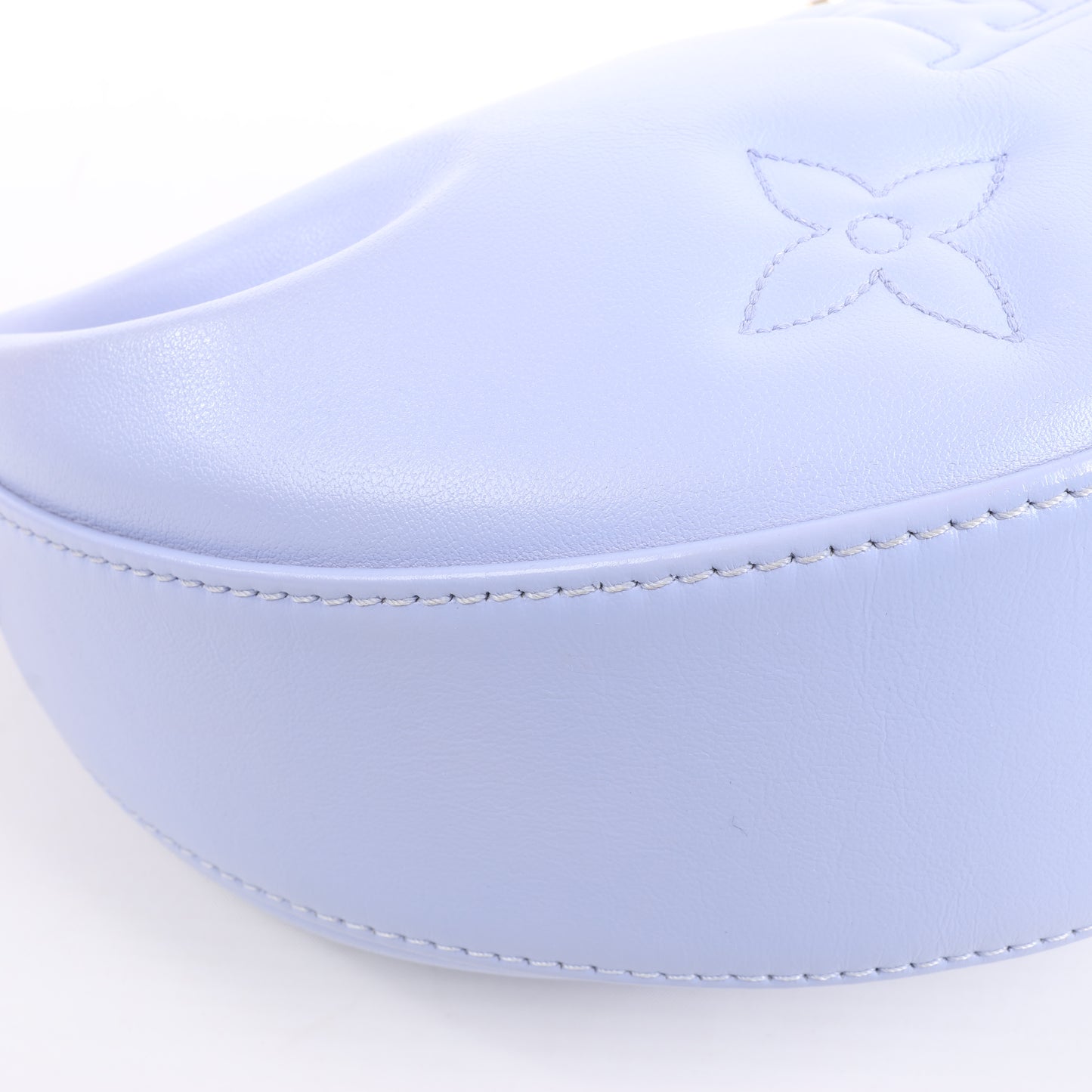 Louis Vuitton Over The Moon Bubblegram in Lila M20856