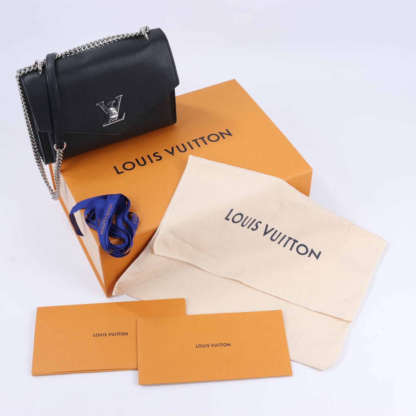 Louis Vuitton Cuir Taurillon MyLockMe BB 2Way Handtasche in Schwarz M51418