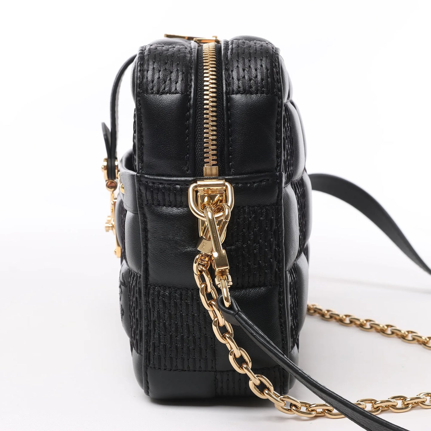 Louis Vuitton Damier Quilt Troca MM Umhängetasche in Schwarz M59114