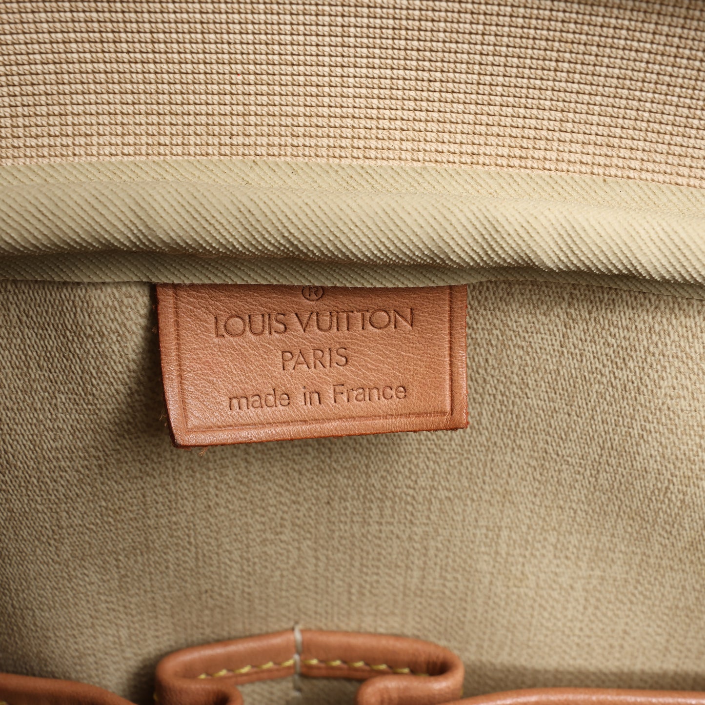 Louis Vuitton Deauville Handtasche aus Monogram-Canvas M47270