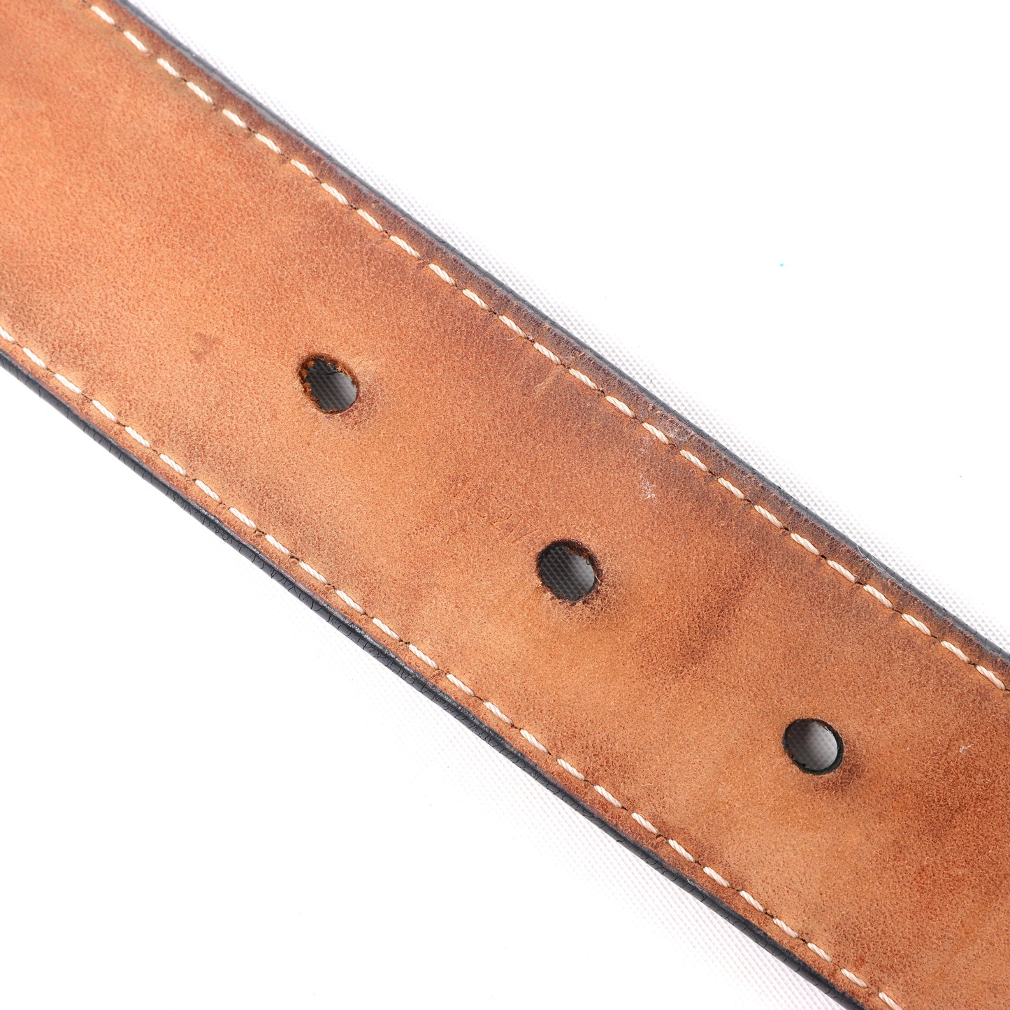 Ceinture Louis Vuitton en cuir épi LV Initiales 80 32 en noir