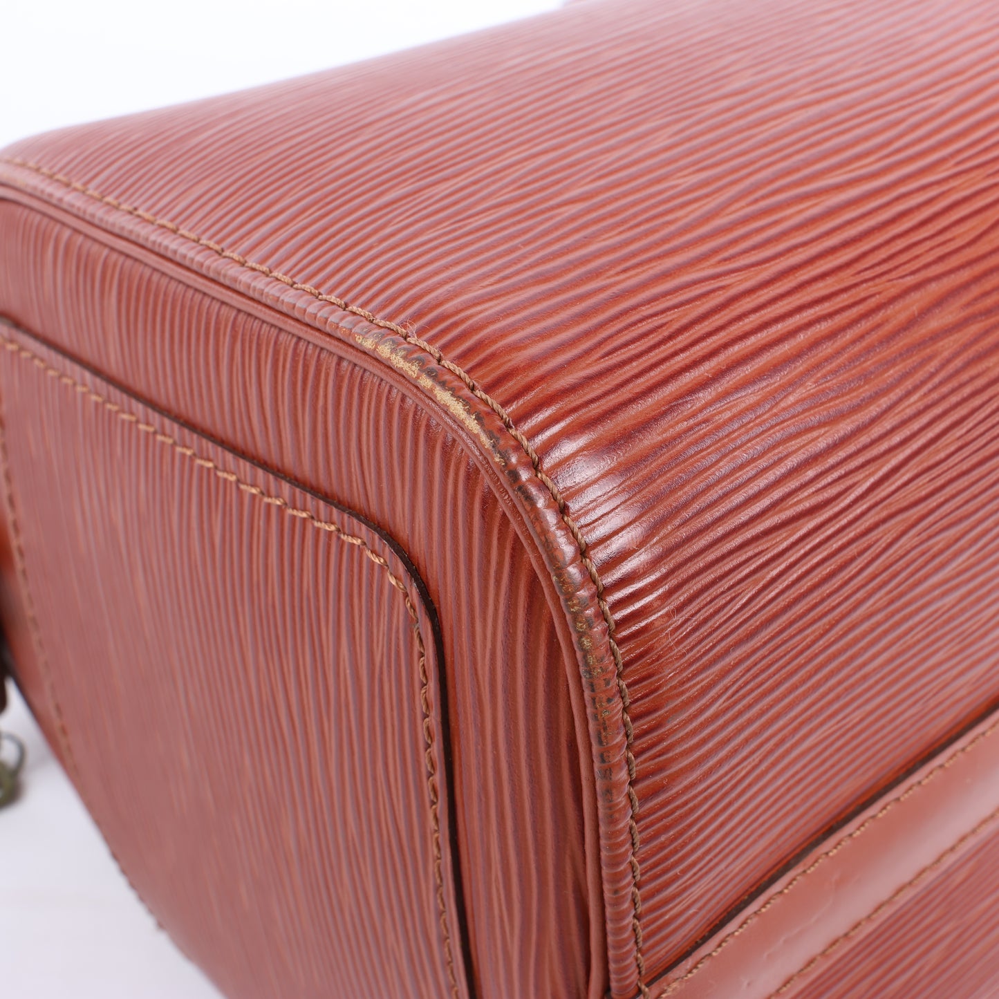 Sac à main Louis Vuitton Speedy 25 en cuir épi marron M43013