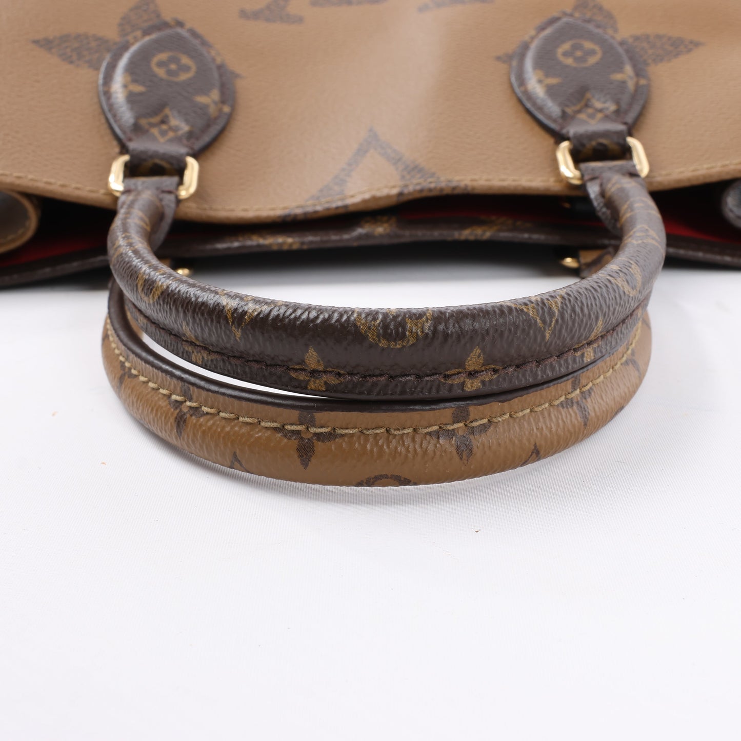 Louis Vuitton Giant Monogram Reverse On the Go MM in Brown M45321