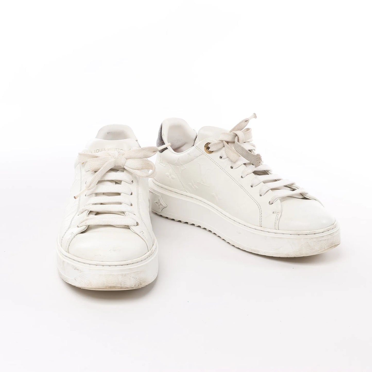 Louis Vuitton Leder-Monogramm Time Out Sneakers in Weiß, Größe 38 EU