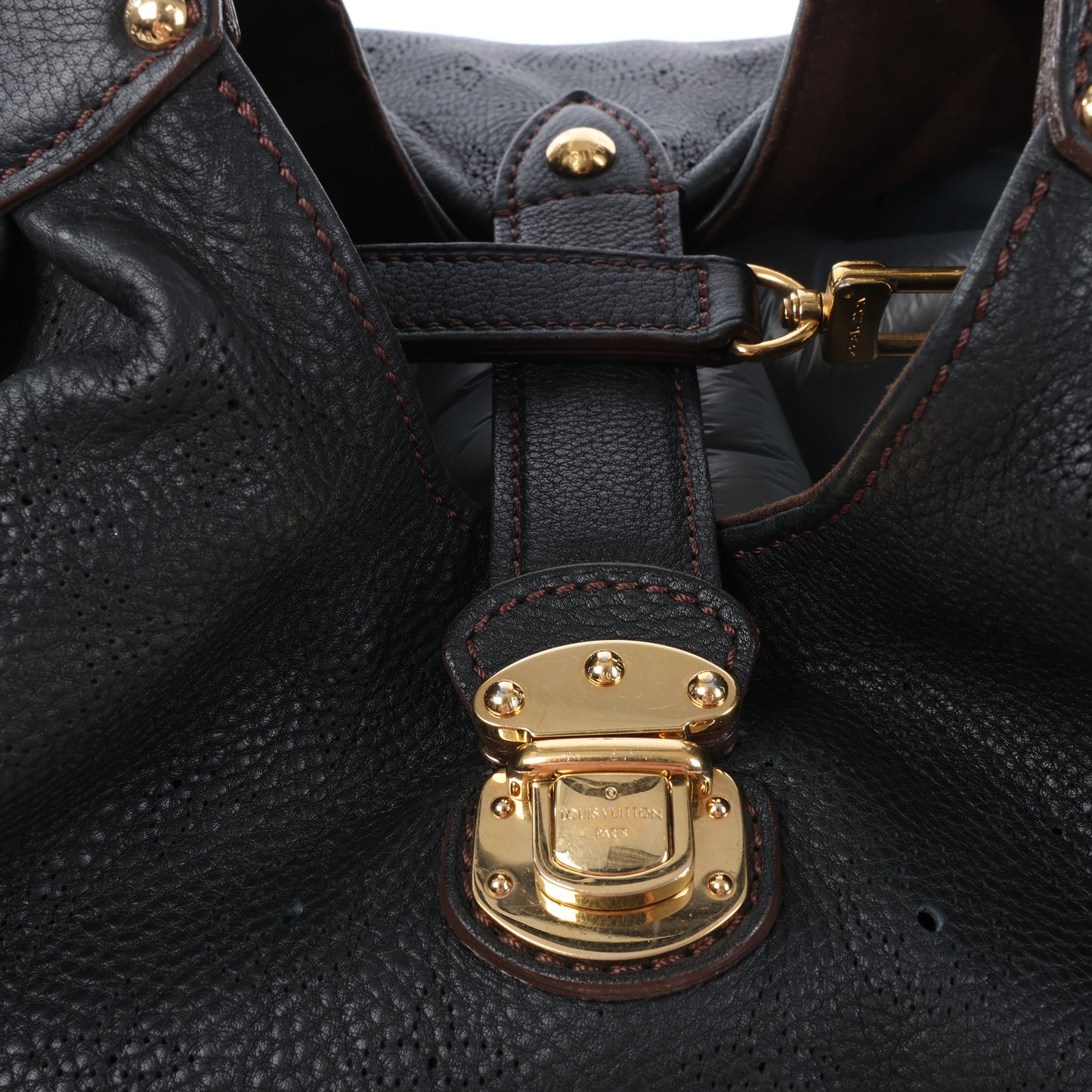 Louis Vuitton Monogram Mahina L Lunar PM Handtasche aus Leder in Schwarz M95765