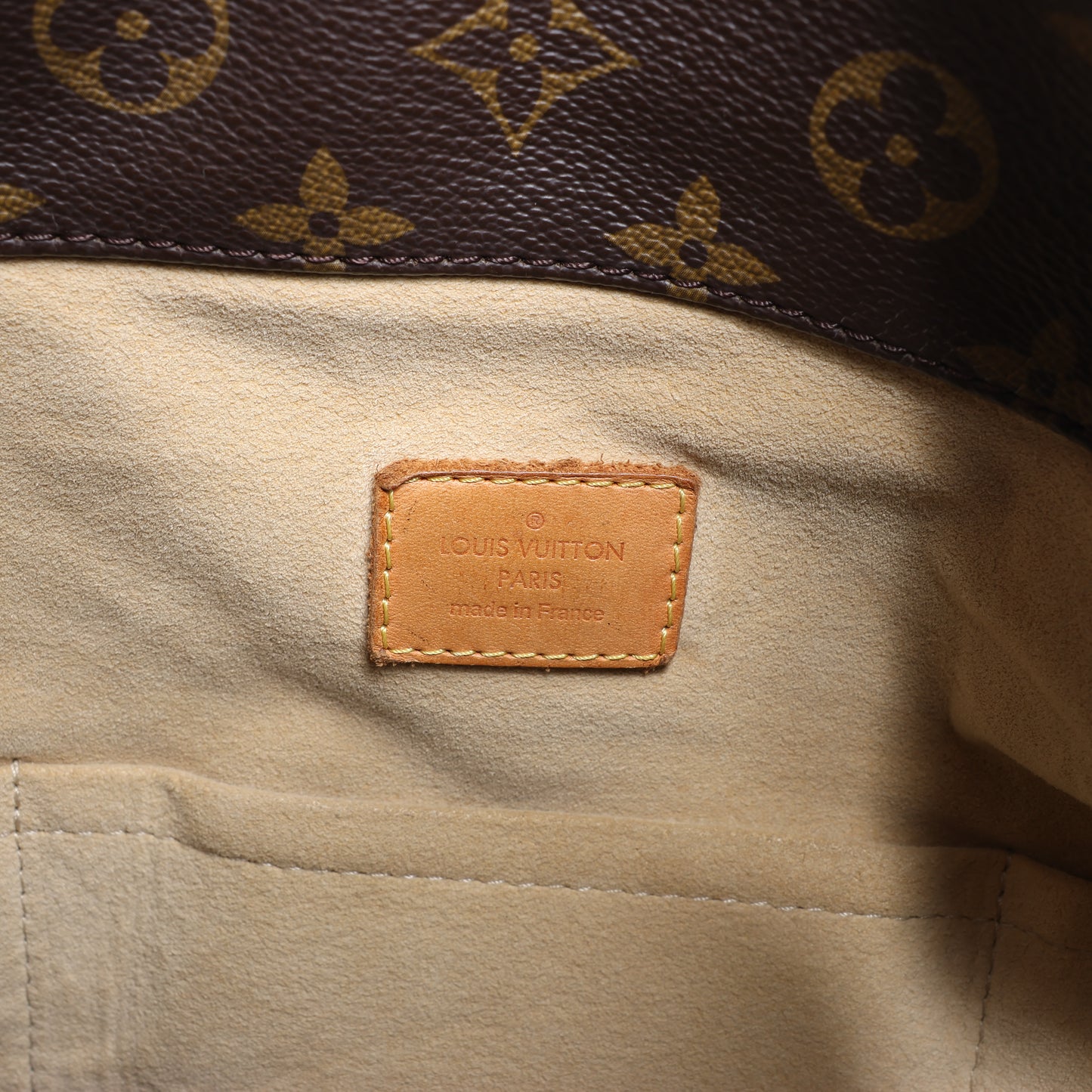 Louis Vuitton Monogram Canvas Artsy MM Handtasche M40249
