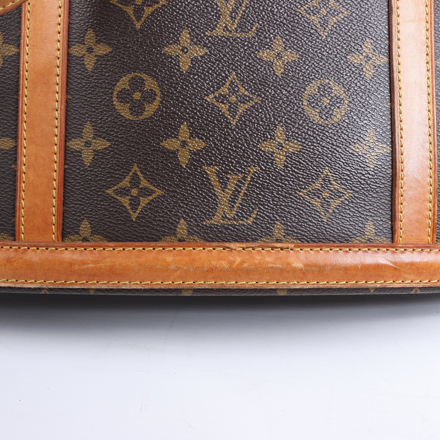 Louis Vuitton Monogram Canvas Babylone Klassische Umhängetasche M51102