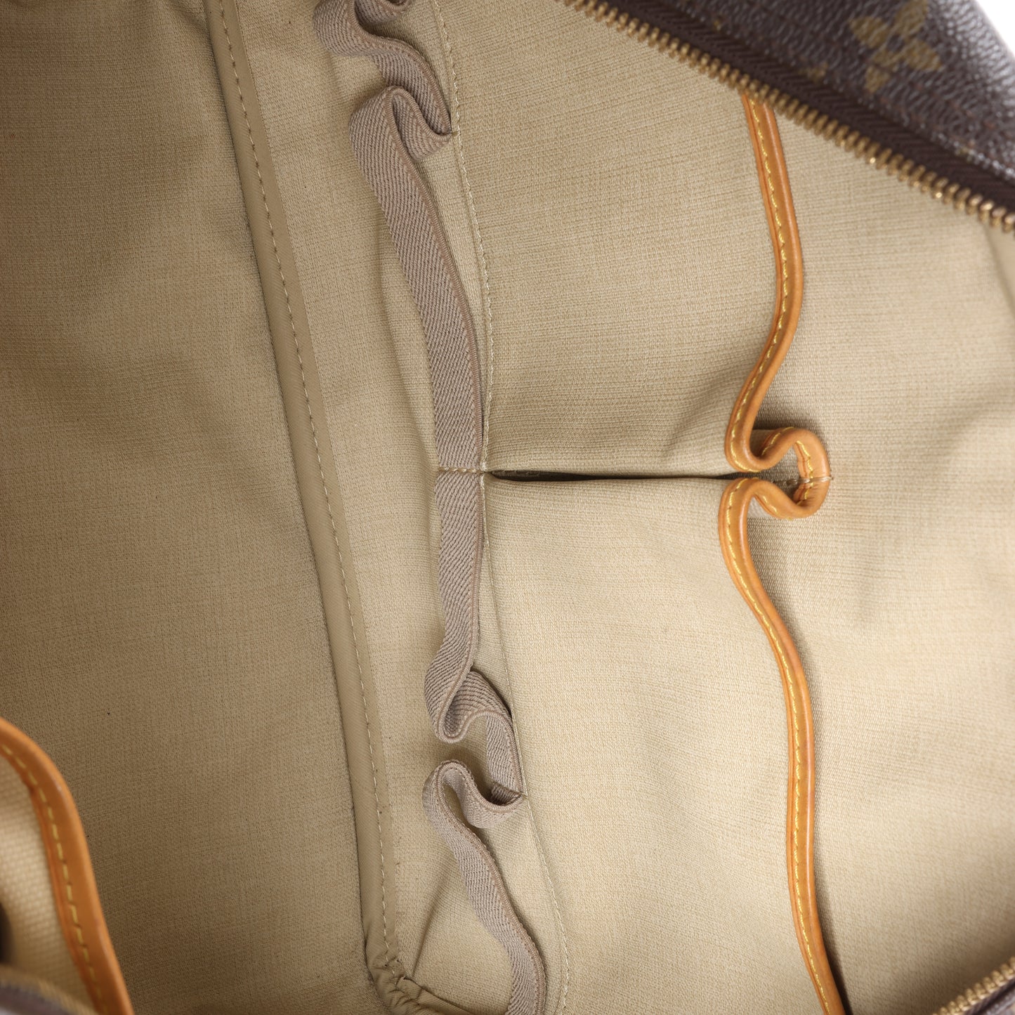 Louis Vuitton Deauville Handtasche aus Monogram-Canvas M47270