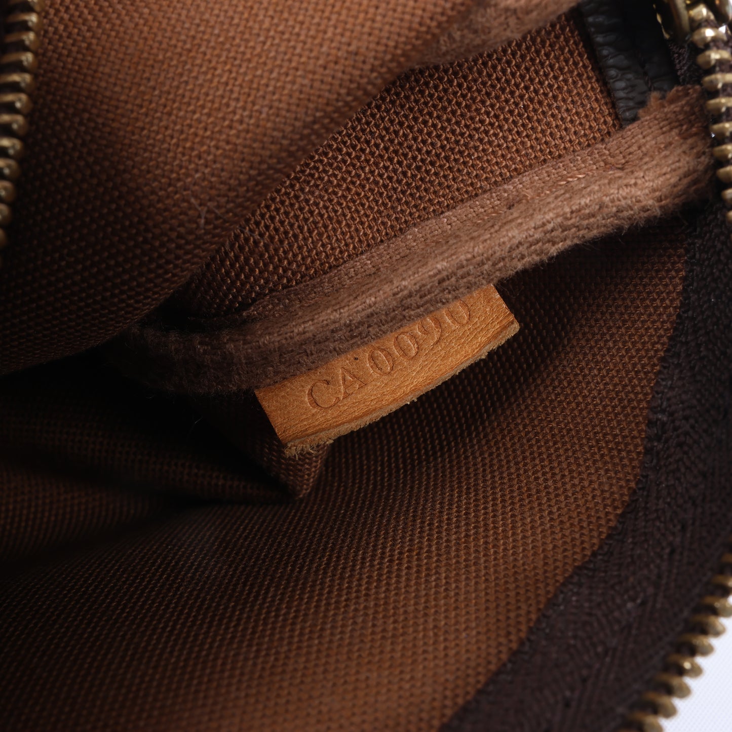 Louis Vuitton Monogram Canvas Pochette Accessoires Handtasche M51980