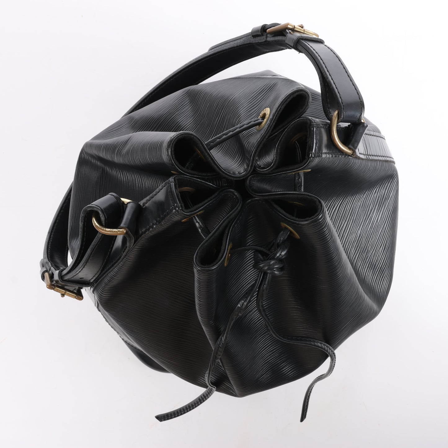 Louis Vuitton Epi Noé Shoulder Bag in Black M40842