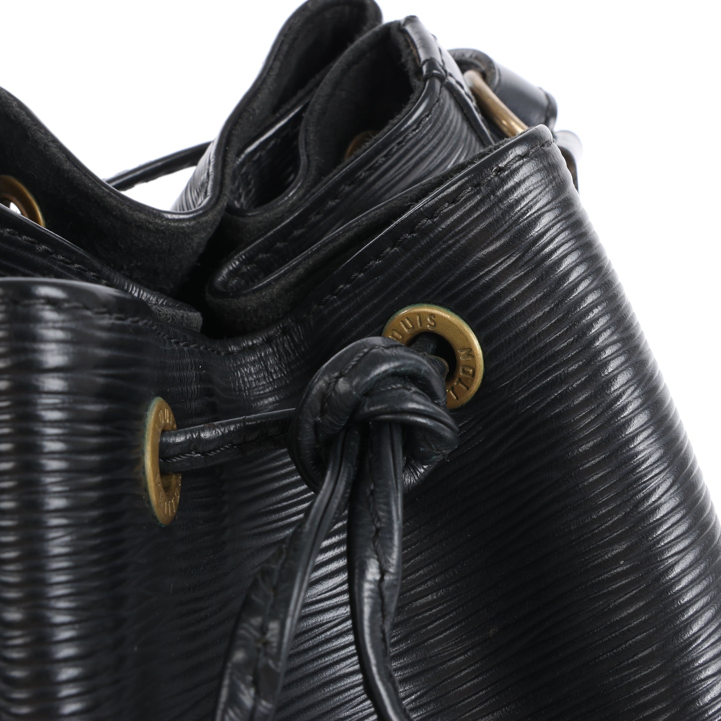 Louis Vuitton Epi Noé Shoulder Bag in Black M40842