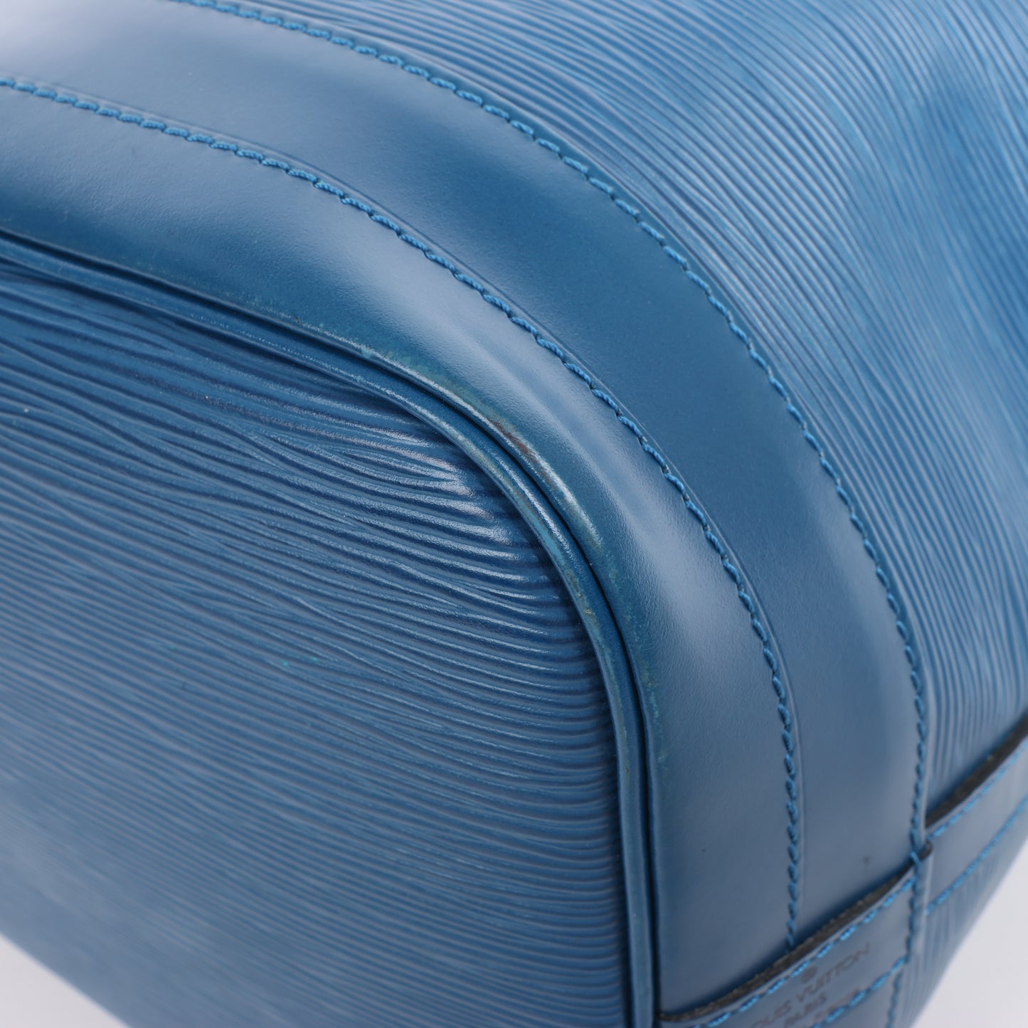 Louis Vuitton Epi Leather Noe Shoulder Bag in Blue