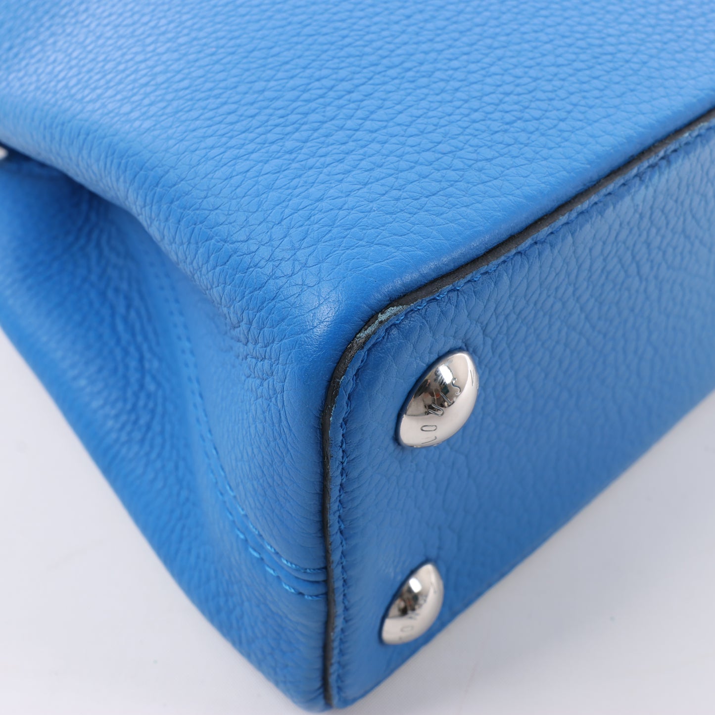Louis Vuitton Taurillon Capucines BB Sac à main en Bleu