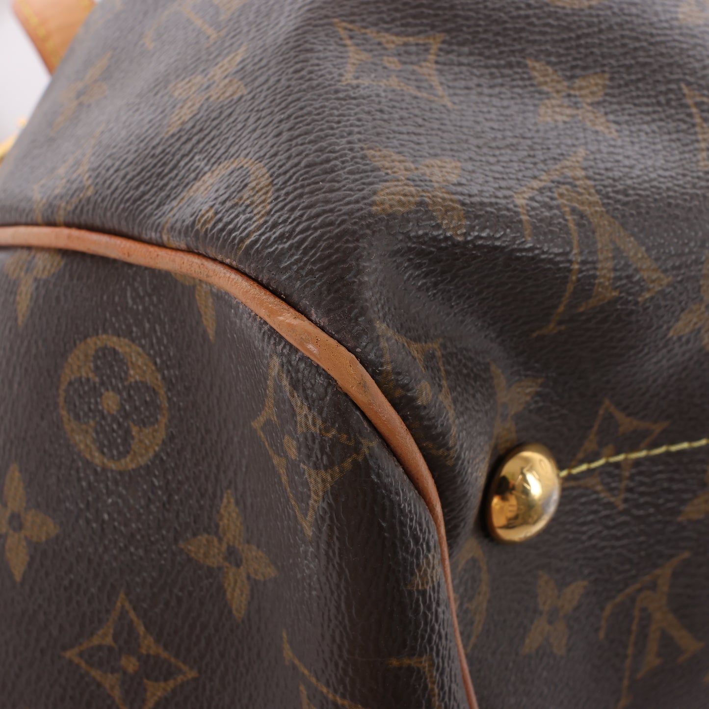 Louis Vuitton Monogram Canvas Tivoli GM Handbag M40144