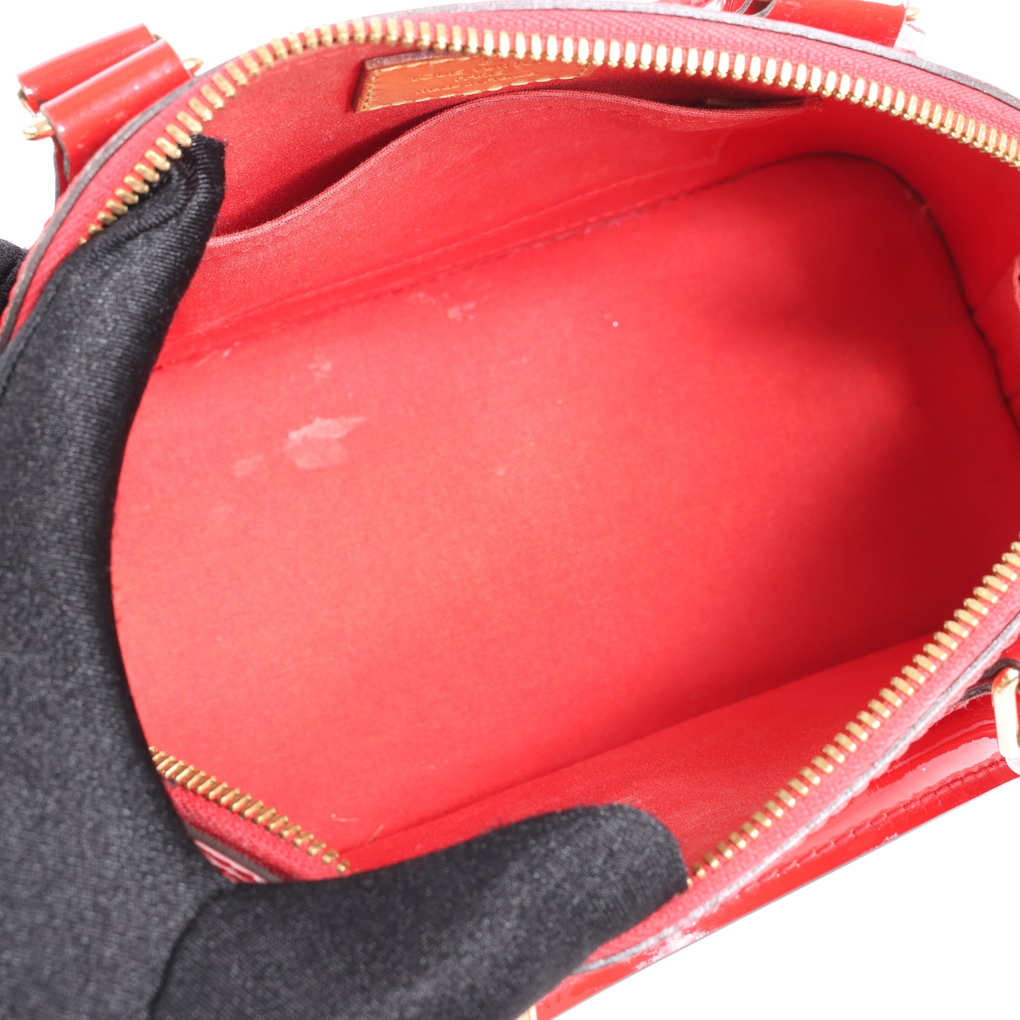 Louis Vuitton Monogram Vernis Alma BB Handtasche in Rot M90174
