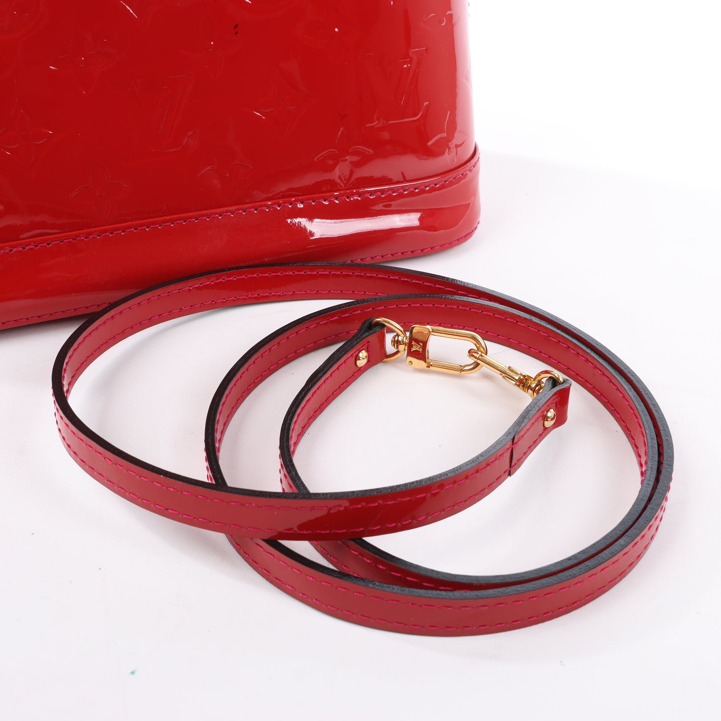 Louis Vuitton Monogram Vernis Alma BB Handtasche in Rot M91606