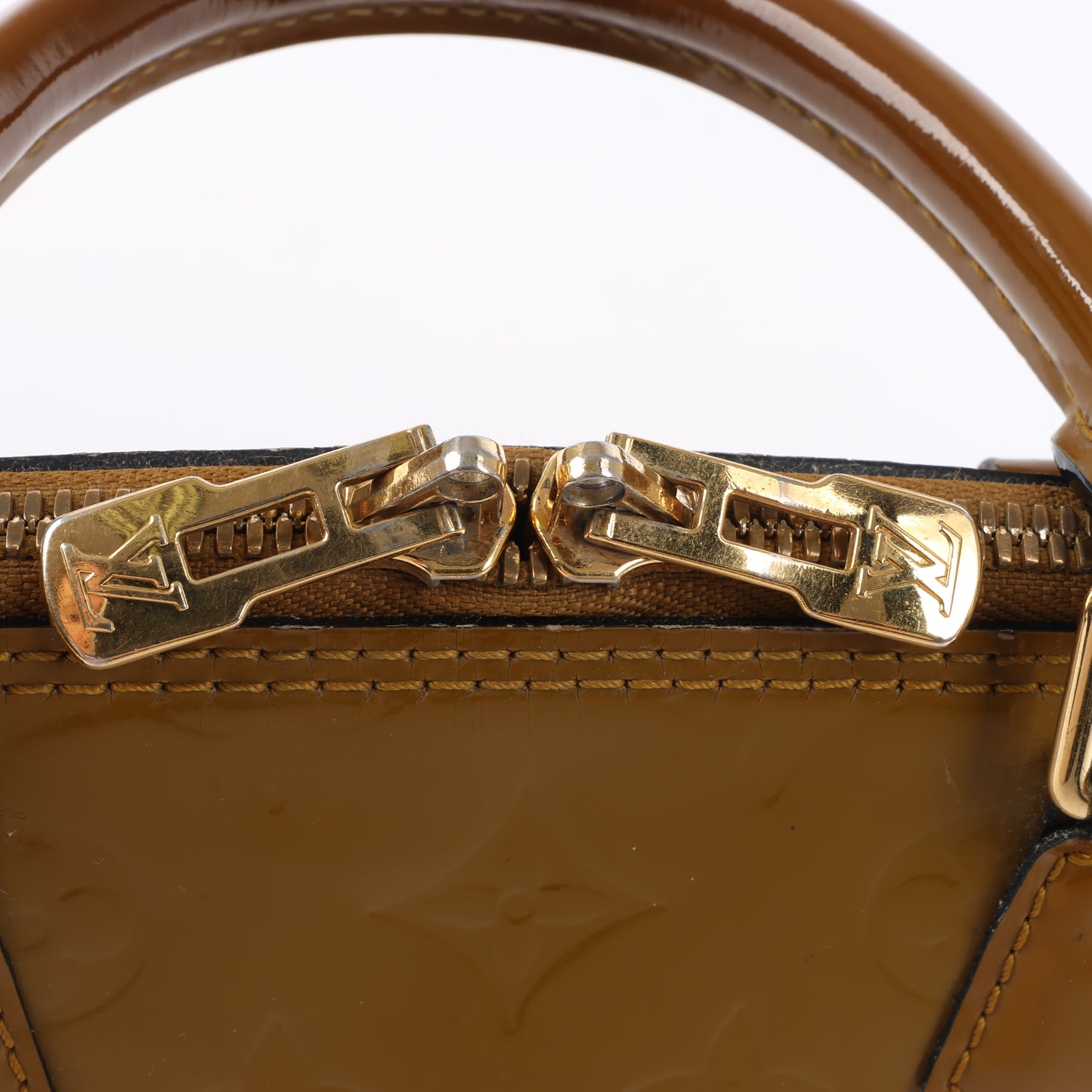 Louis Vuitton Vernis Alma Handtasche in Oliv M91582