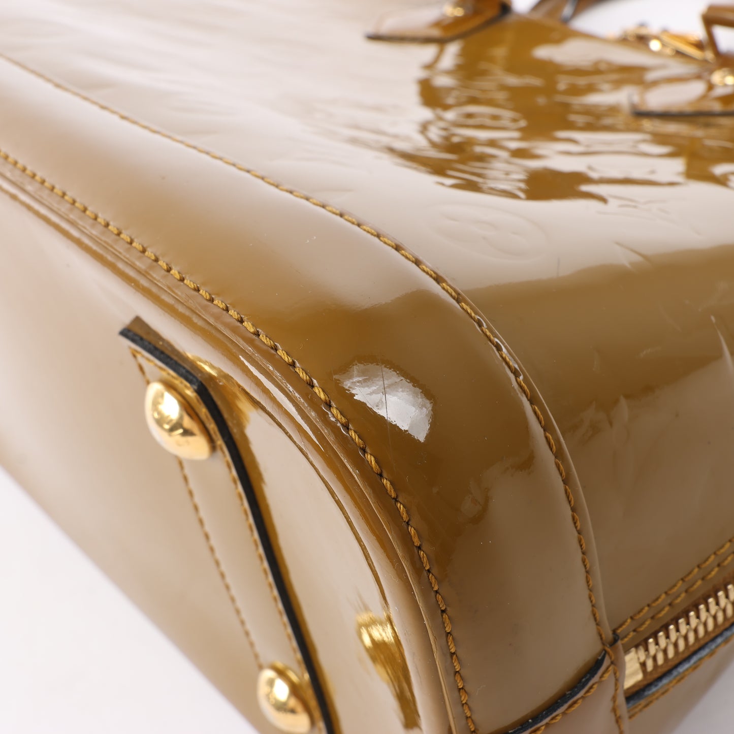 Louis Vuitton Vernis Alma Handtasche in Oliv M91582
