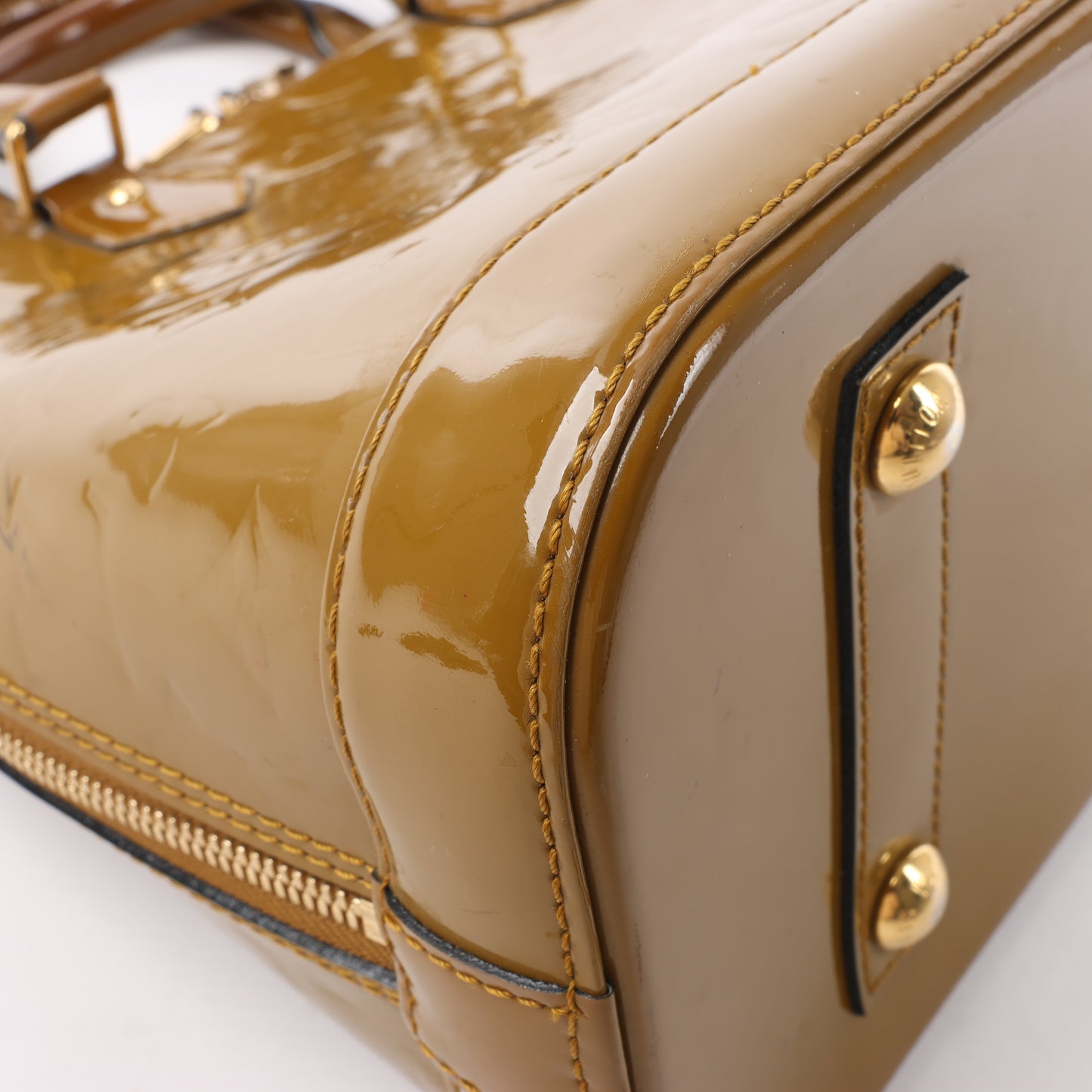 Louis Vuitton Vernis Alma Handtasche in Oliv M91582