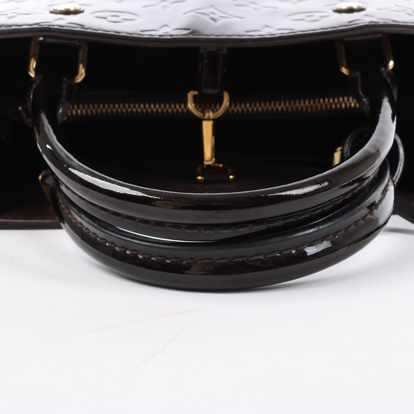Louis Vuitton Vernis Montaigne BB 2Way Handtasche in Amarante M50403