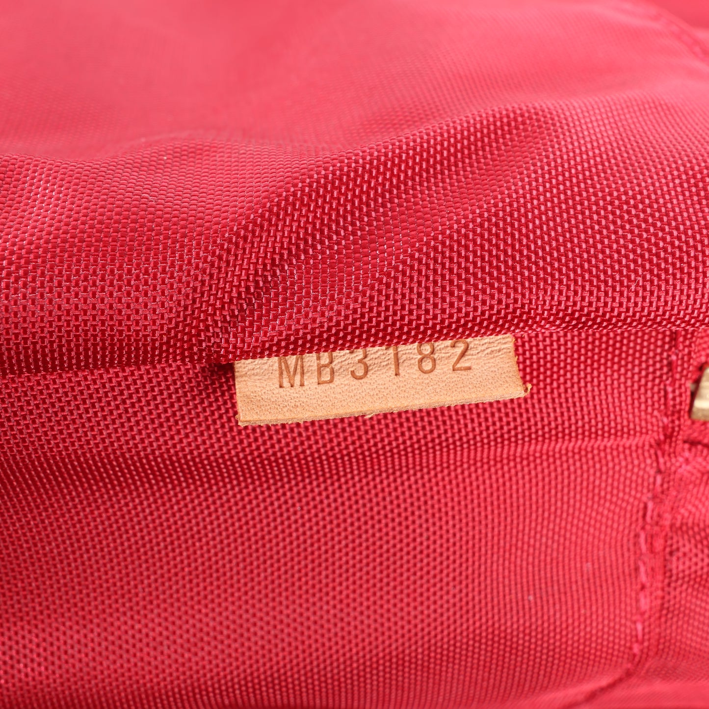 Louis Vuitton Vernis Valise Pegase 45 Sac de voyage en rouge M91278