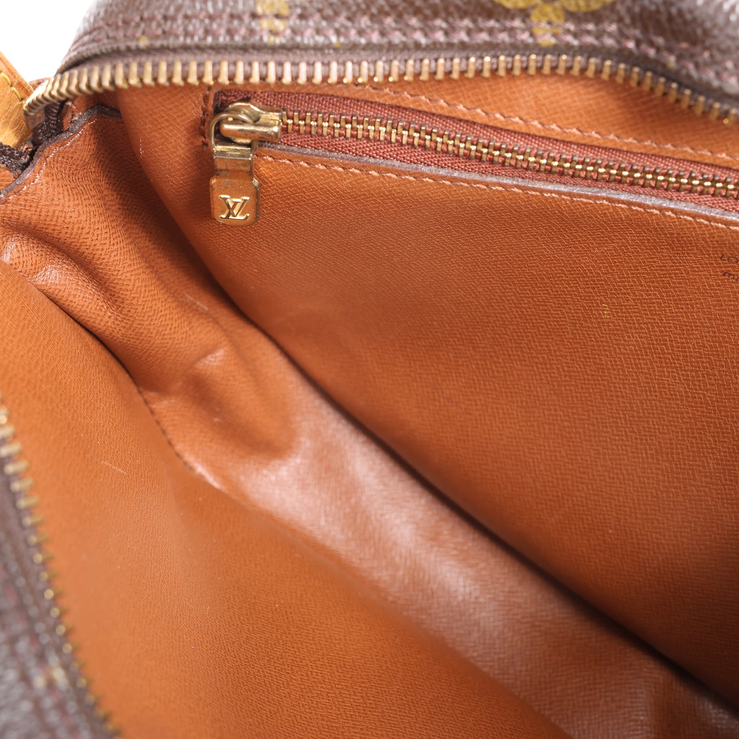 Louis Vuitton Monogram Canvas Jeune fille 23 Shoulder Bag M51227