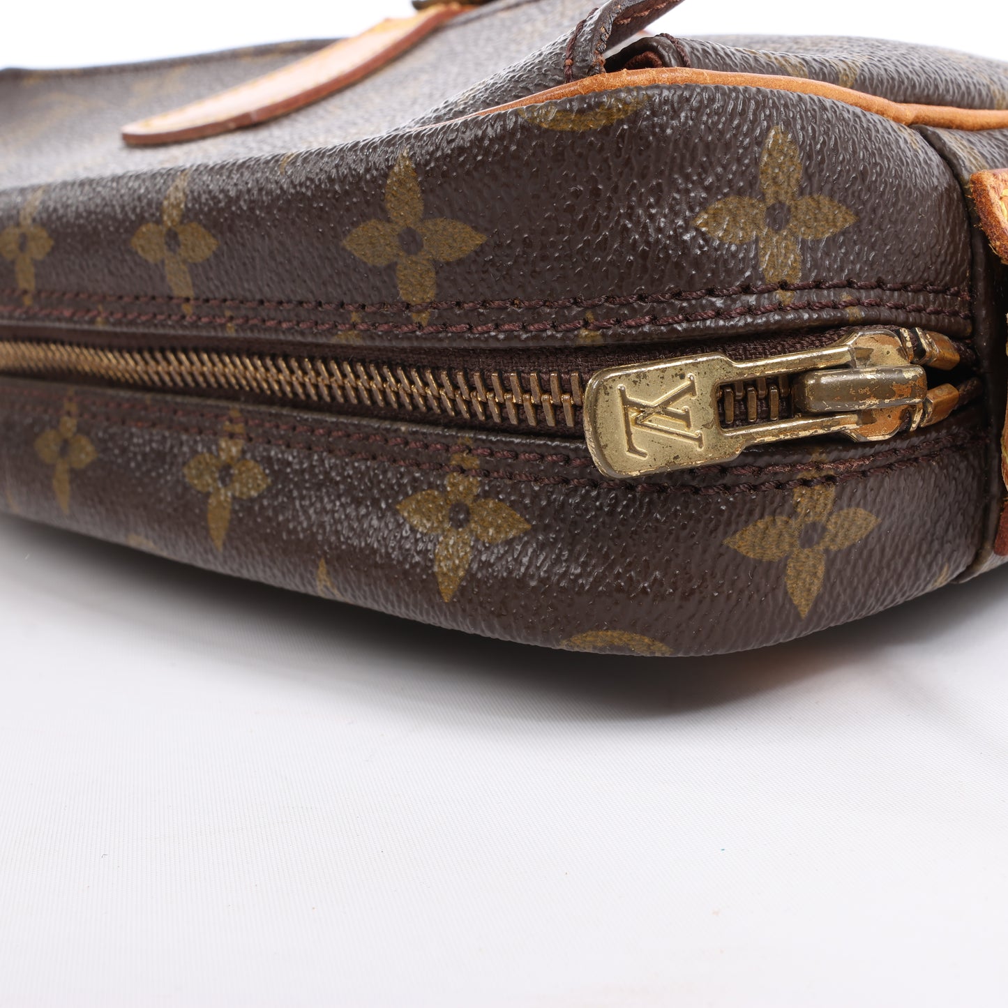 Louis Vuitton Monogram Canvas Jeune fille 23 Shoulder Bag M51227