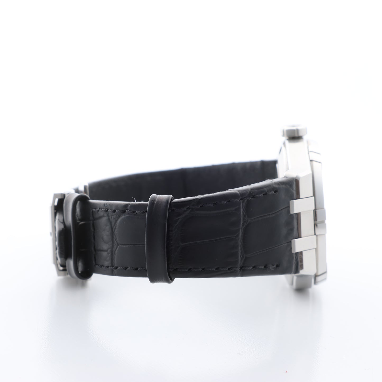 Maurice Lacroix Aikon 39mm AI6007-SS002-330-1 AY36727 SS & Leather AT Black Dial Watch