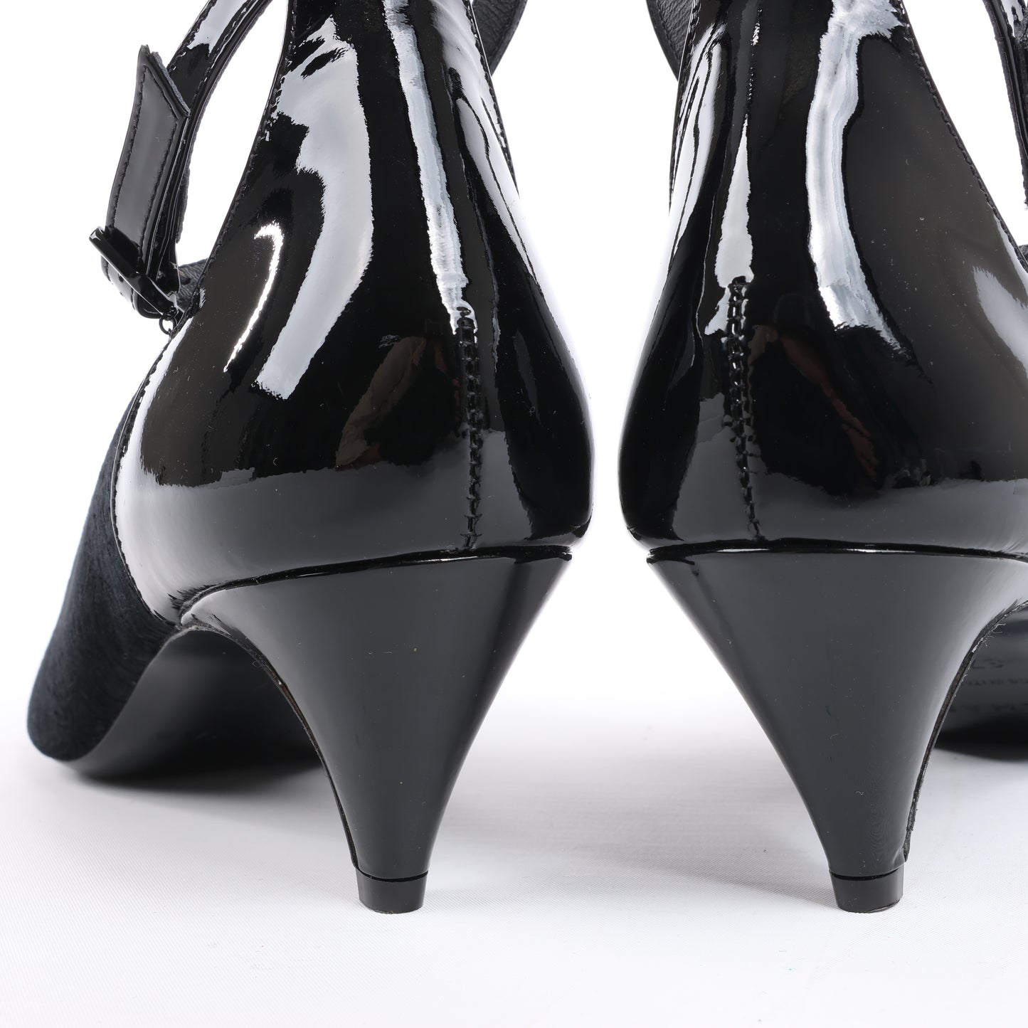 ROCHAS Pumps aus Samt und Lackleder in Schwarz, Größe 37 EU
