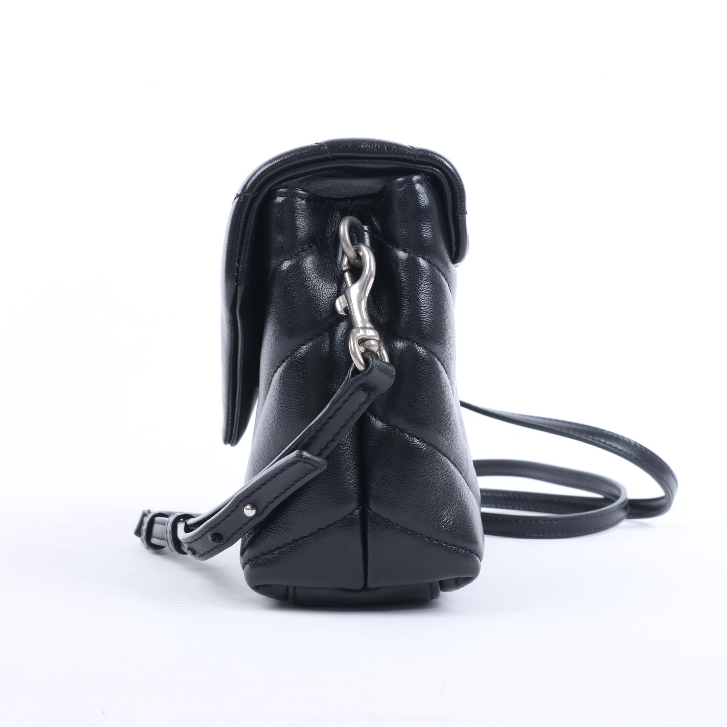 Sac bandoulière Loulou en cuir noir Saint Laurent Paris 467072