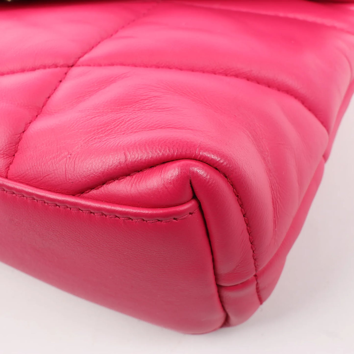 Saint Laurent Paris Loulou Puffer Leather Chain Shoulder Bag in Pink 620333
