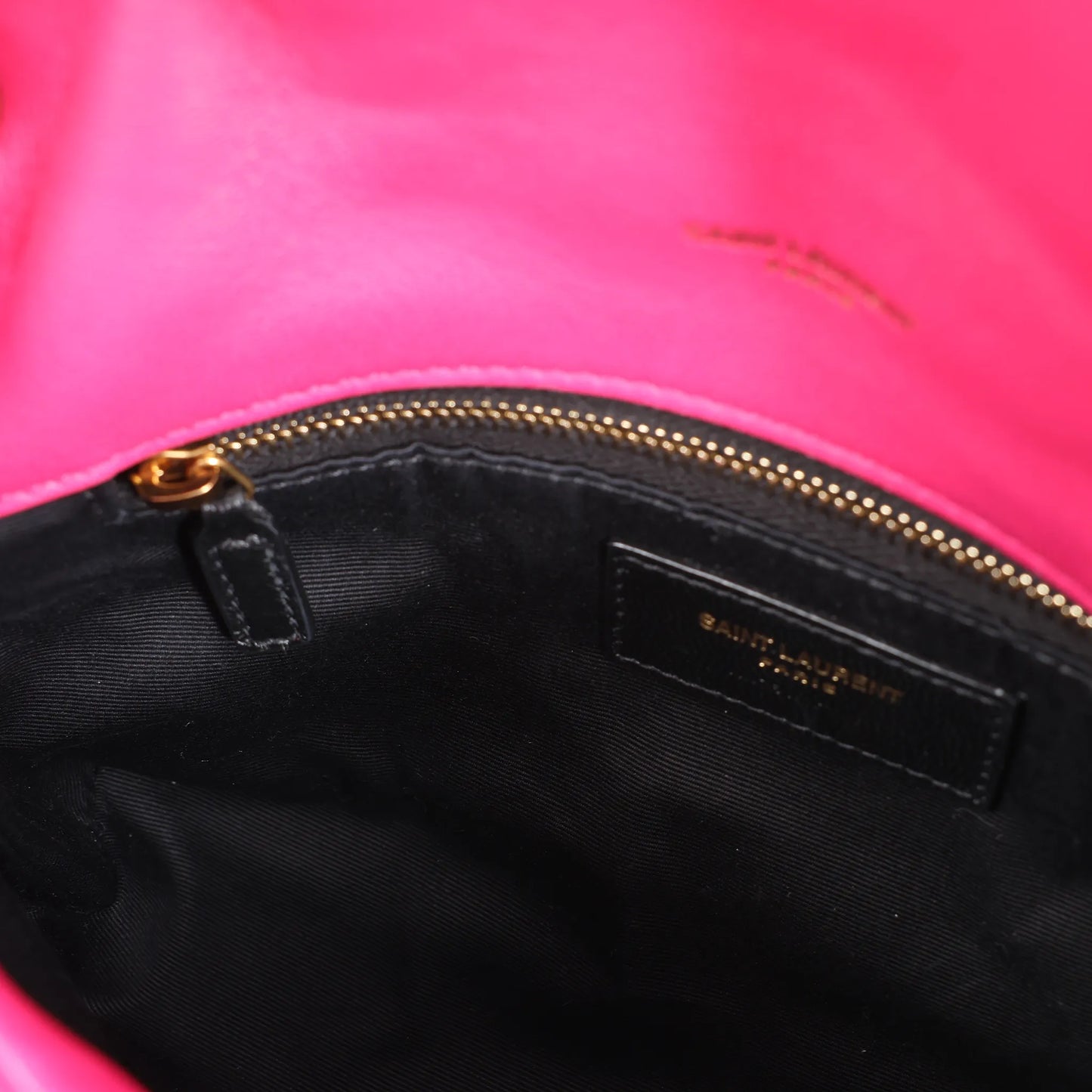 Saint Laurent Paris Loulou Puffer Leather Chain Shoulder Bag in Pink 620333