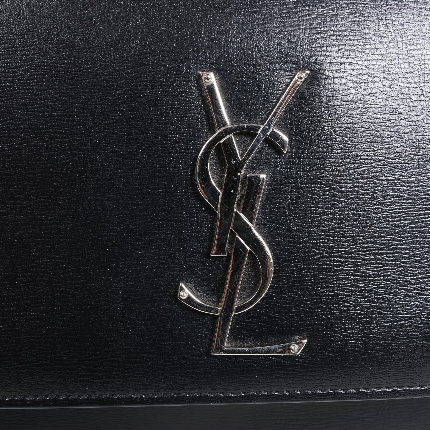 Sac bandoulière chaîne en cuir Sunset moyen Saint Laurent Paris, noir 498779