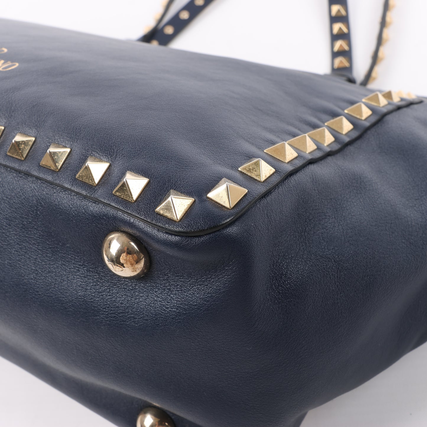 Valentino Garavani Rockstud 2Way-Handtasche aus Leder in Marineblau