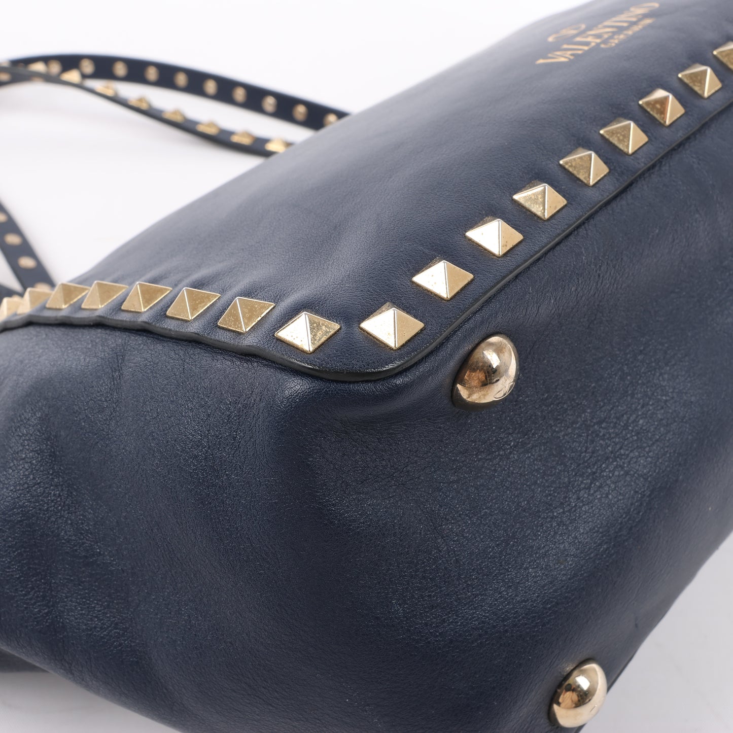 Valentino Garavani Rockstud 2Way-Handtasche aus Leder in Marineblau