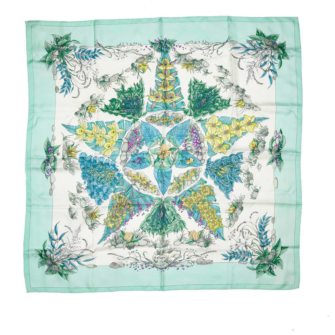 Hermès Carré 90 "Pythagore" 100% Silk Scarf in Green