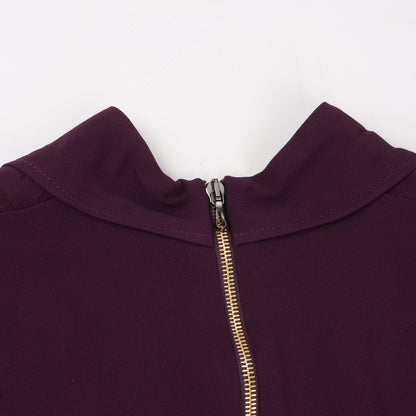 Roland Mouret – Figurbetontes Midikleid mit tiefem V-Ausschnitt in Pflaume – EU 34